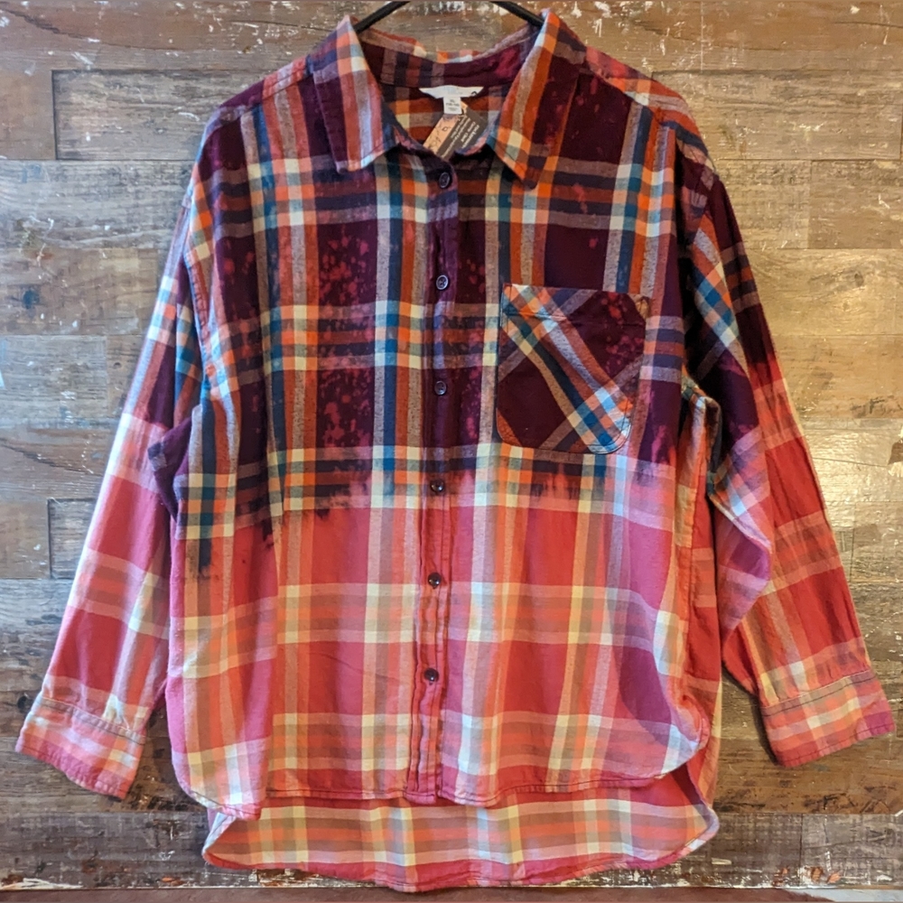 Sale! New Upcycled Handcrafted Dip Dyed Bleached Flannel Shirt With Floral Skull - Picture 10 of 16